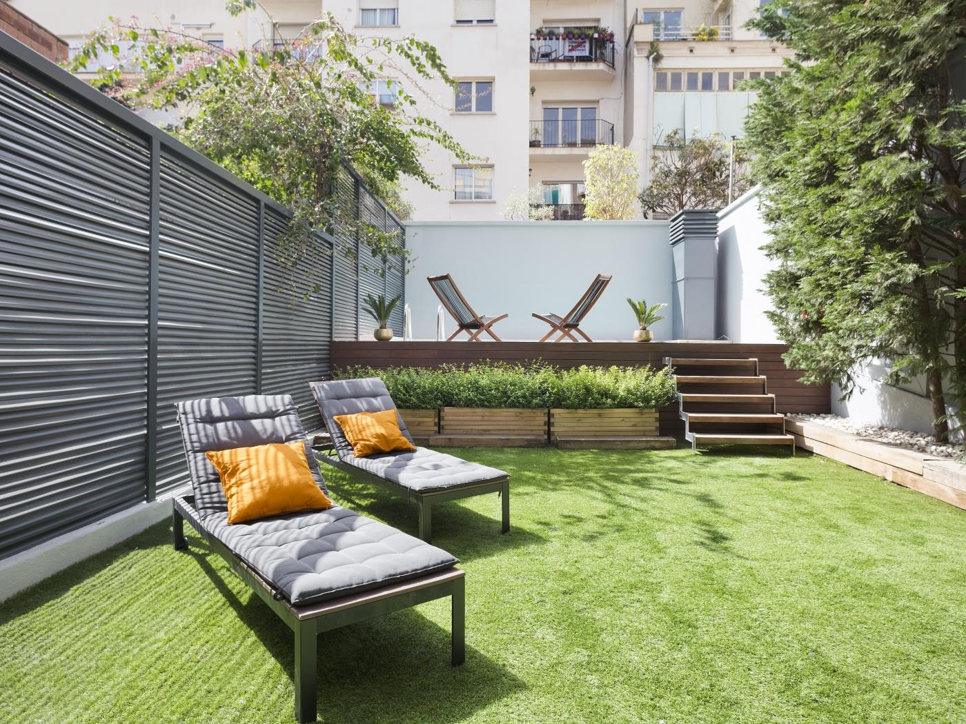 My Space Barcelona Duplex moderne avec Jardin et Piscine Privé pour 10 - My Space Barcelona Appartements