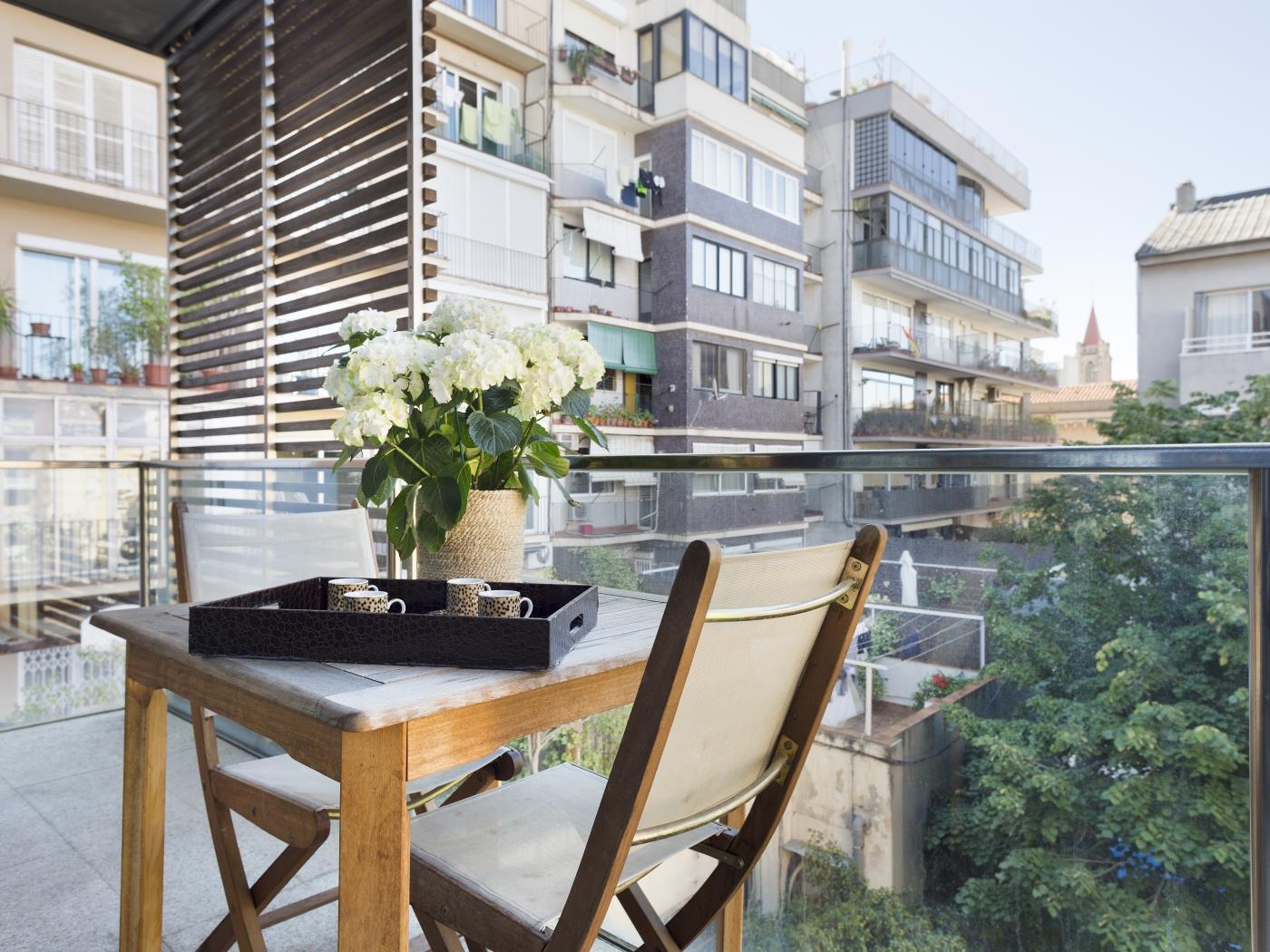 Appartement d'affaires près du centre ville avec balcon pour 6 - My Space Barcelona Appartements