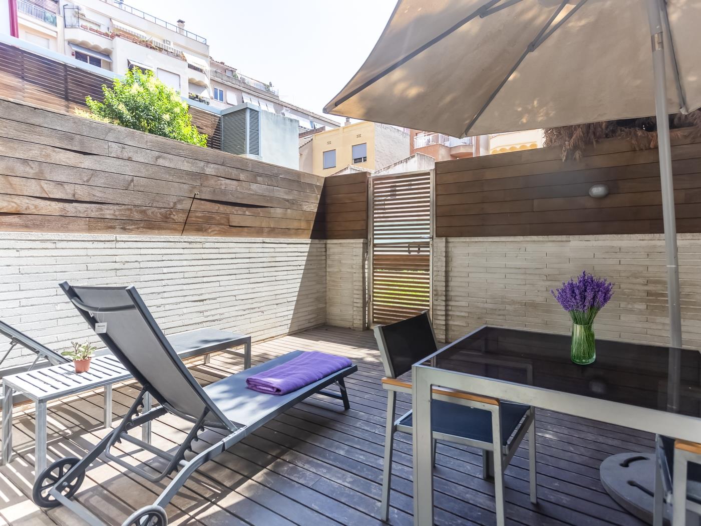 Appartement avec terrasse et piscine près du centre de Barcelone pour 8 - My Space Barcelona Appartements