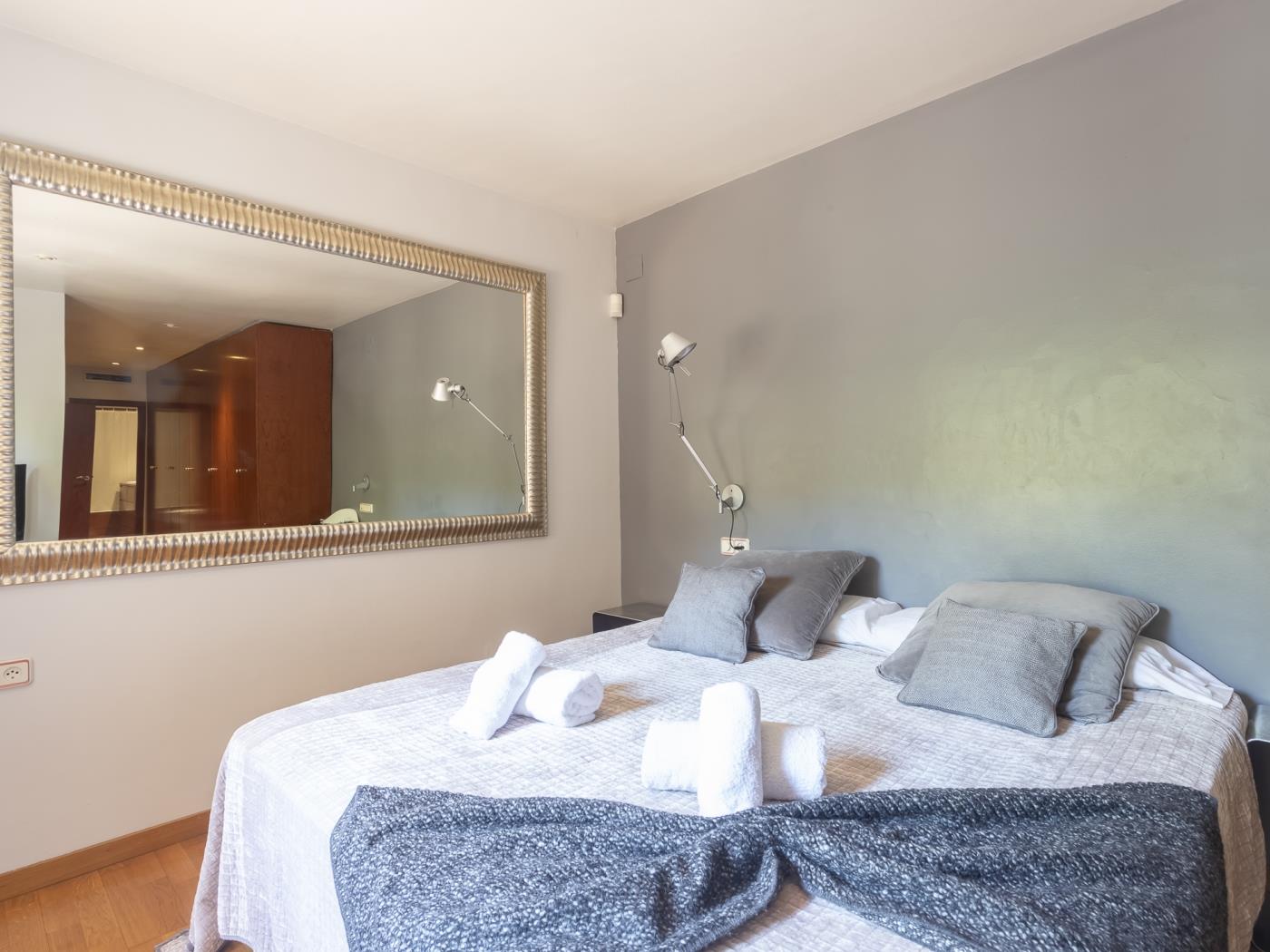 Spacieux appartement exécutif à Bonanova avec terrasse pour 8 - My Space Barcelona Appartements