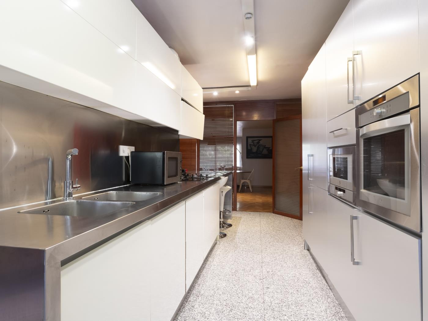 Spacieux appartement exécutif à Bonanova avec terrasse pour 8 - My Space Barcelona Appartements