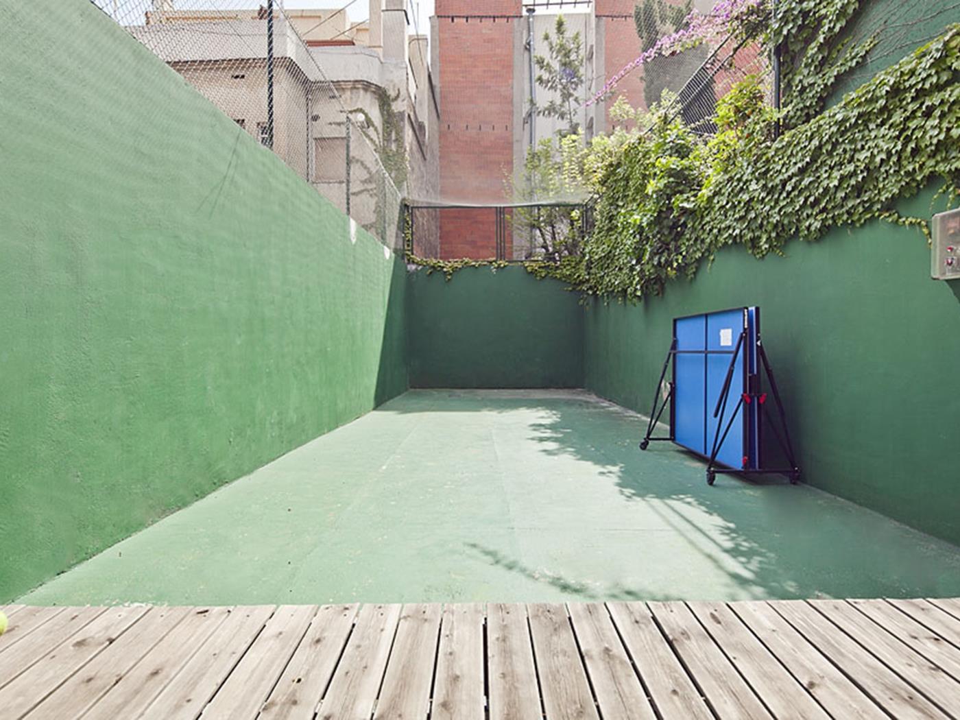 Cette location de logement pour étudiants à Barcelone avec terrasse et piscine - My Space Barcelona Appartements