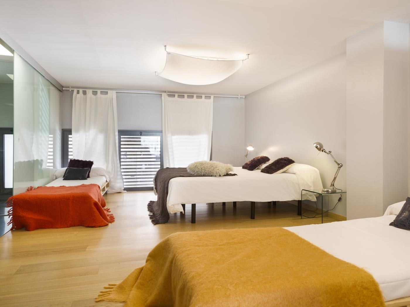 Appartement avec Piscine et Terrasse près du Centre pour 10 - My Space Barcelona Appartements
