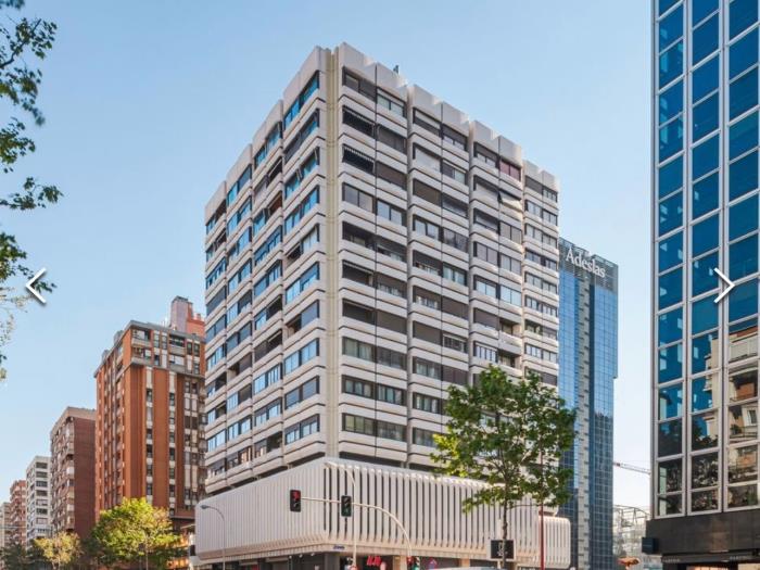 Loft moderne avec piscine sur le toit et vue sur la ville - My Space Madrid Appartements