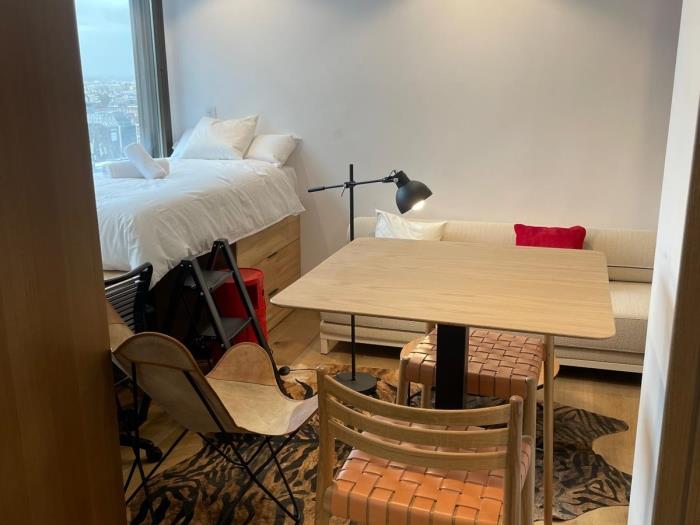 Loft studio moderne avec vue sur la ville, piscine sur le toit - My Space Madrid Appartements