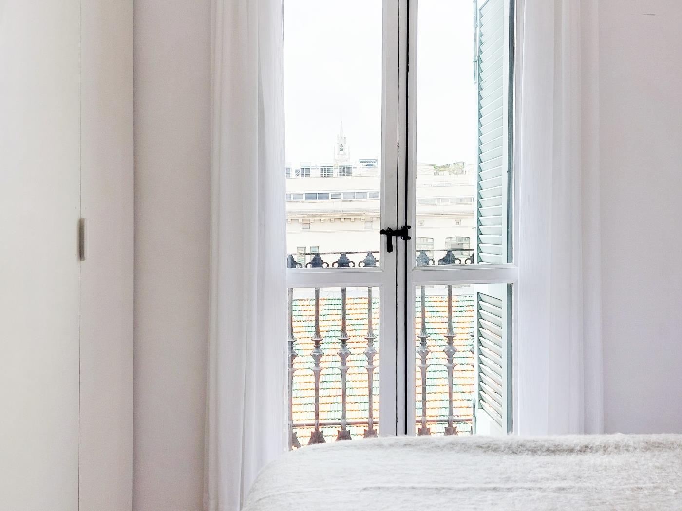 Helle 3‑Zimmer‑Wohnung mit Terrasse im Eixample von Barcelona - My Space Barcelona Appartements